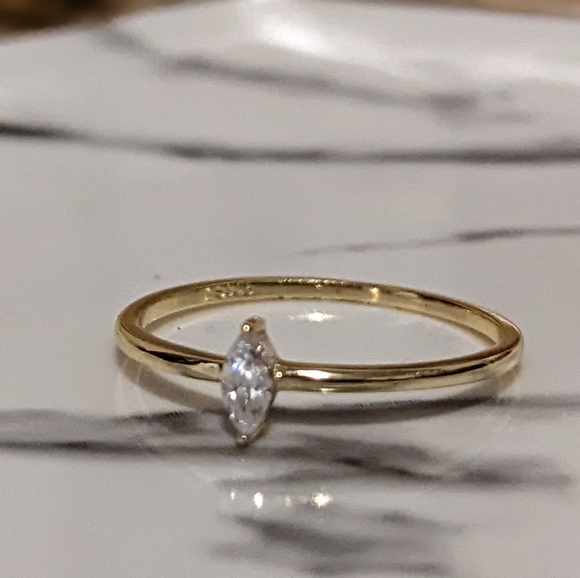 Golden Ring Diamond Shape Size 8 S925 - Picture 4 of 4